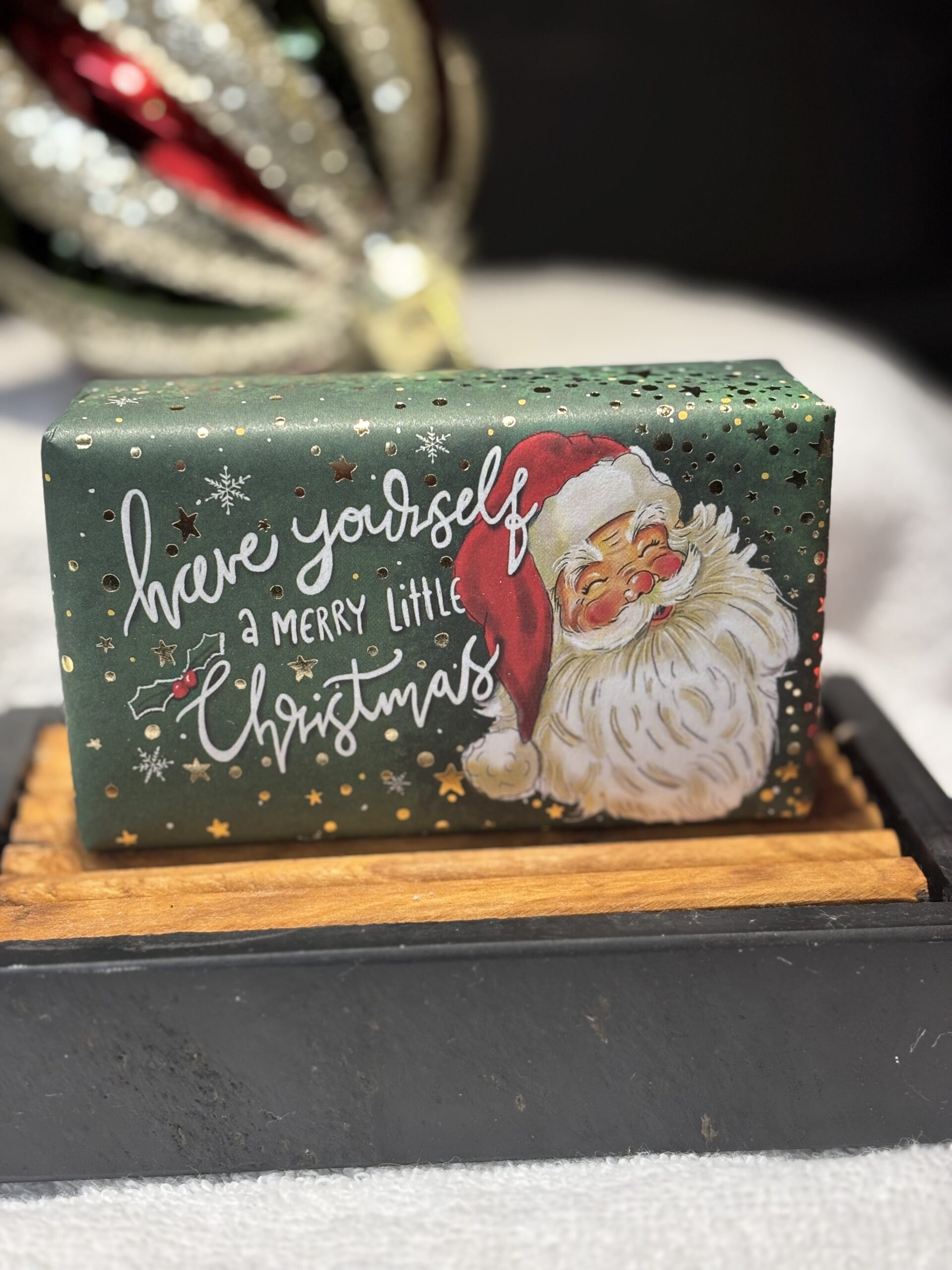 Blok kerstzeep Santa met Zeephouder van Leisteen ingelegd met olijfhout